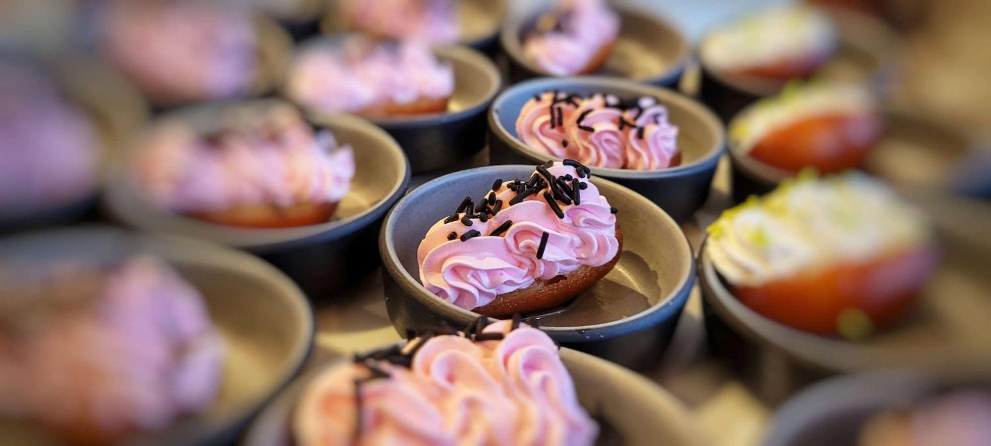 래디슨 블루 호텔, 그레이터 노이다 외부 사진 Cupcakes