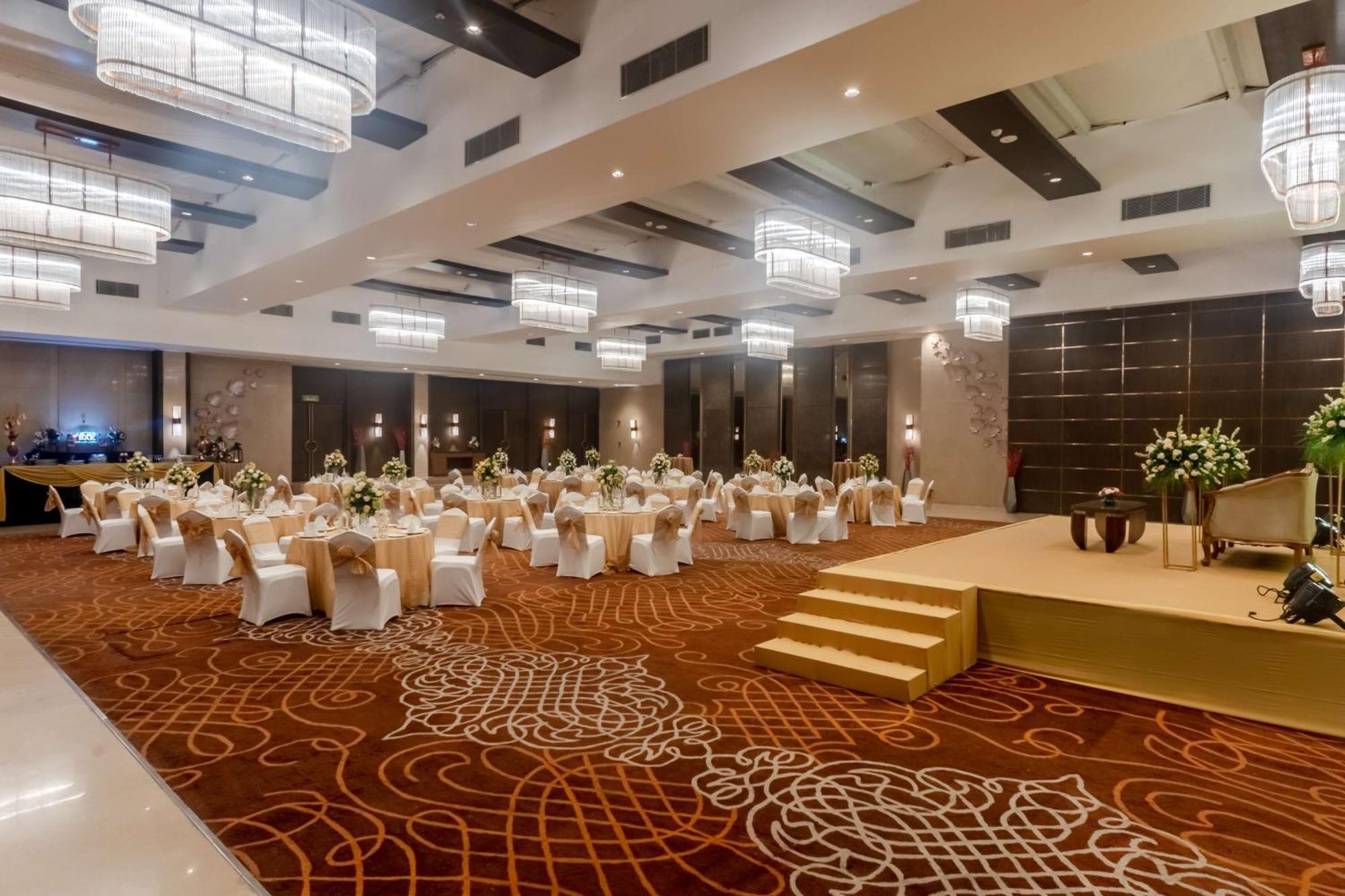 래디슨 블루 호텔, 그레이터 노이다 외부 사진 The Grand Ballroom