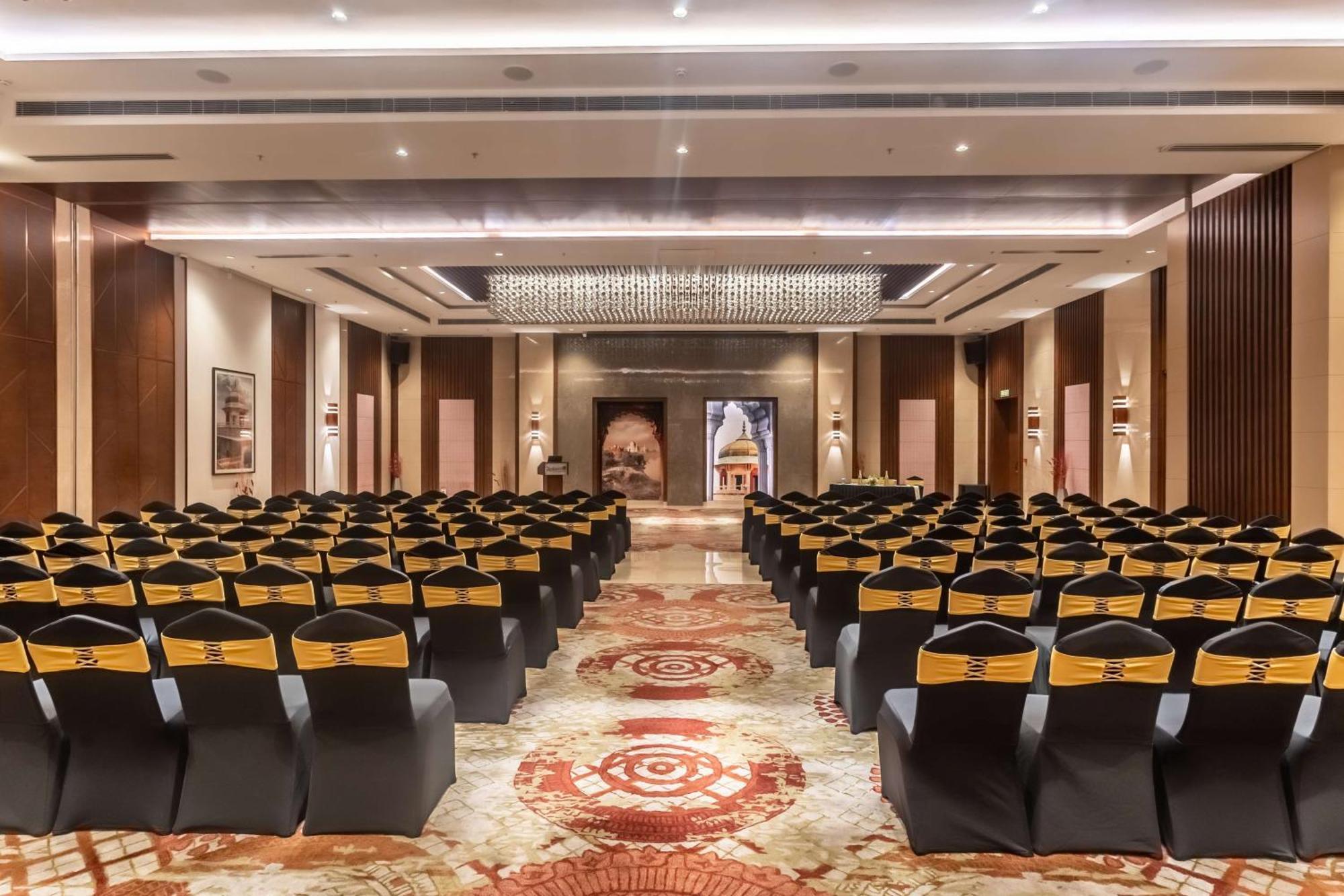 래디슨 블루 호텔, 그레이터 노이다 외부 사진 The Grand Ballroom